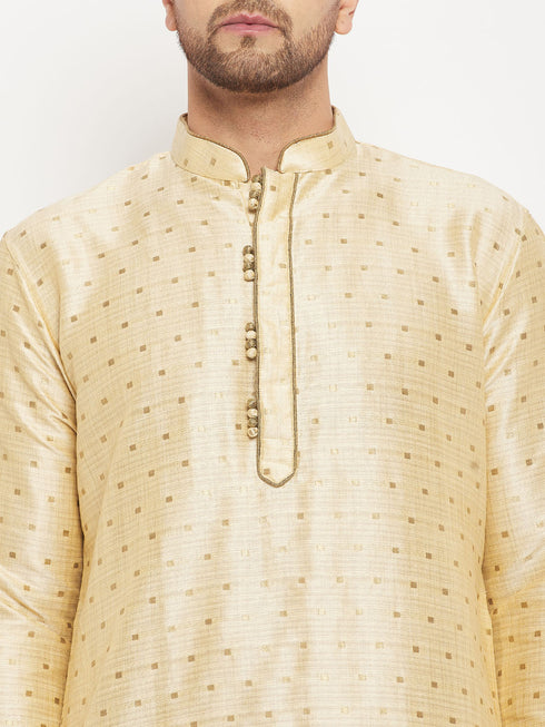 VASTRAMAY Men's Gold Zari Weaved Kurta
